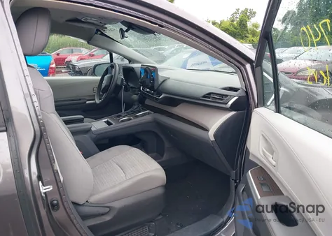 2022 Toyota Sienna Le from USA, damaged, VIN 5TDKSKFC2NS069339